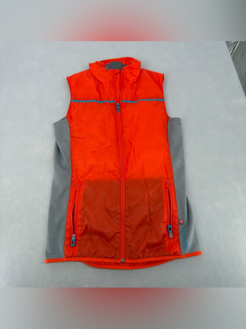 Merrell Orange & Gray Primaloft Lightweight Vest Medium Mens
